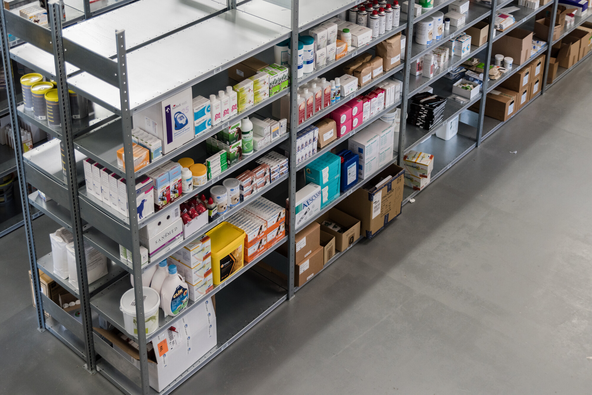 Inkijkje in ons magazijn Inkijkje in ons magazijn