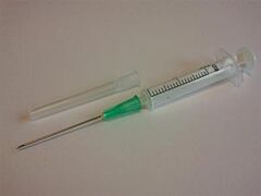 Spuit/naald BD discard. 2 ml 0,8 x 40mm per 100 stuks